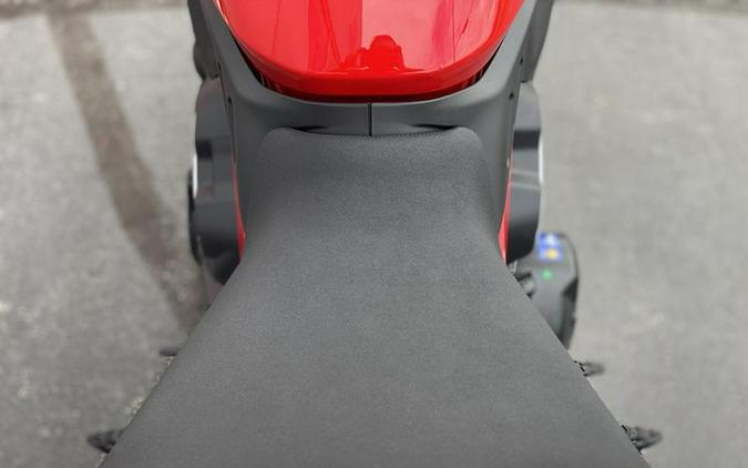 2024 Ducati Diavel V4 Red