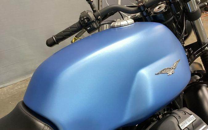 2017 Moto Guzzi V7 III Stone