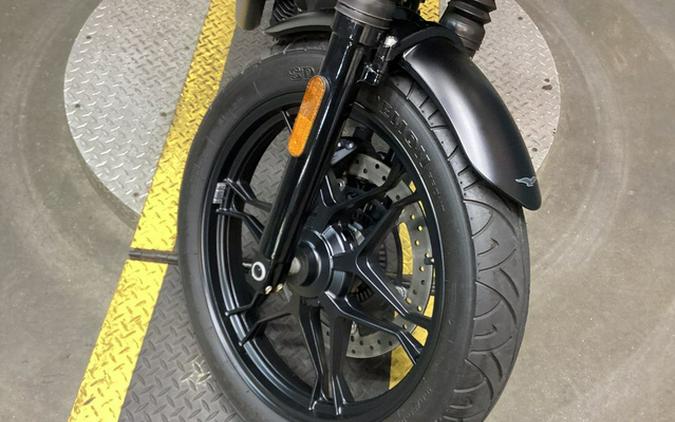 2017 Moto Guzzi V7 III Stone