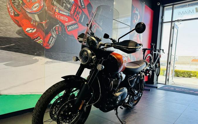 2024 Triumph Scrambler 1200 XE Baja Orange / Phantom Black XE Baja Orange Phantom Black