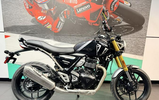 2024 Triumph Scrambler 400 X Phantom Black / Silver Ice