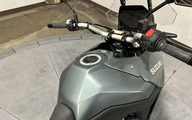 2024 Suzuki V-Storm 800