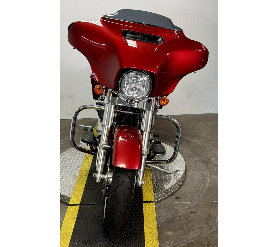FLHX 2019 Street Glide®