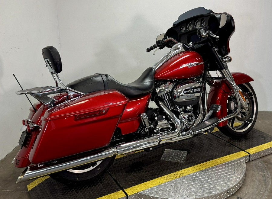 FLHX 2019 Street Glide®