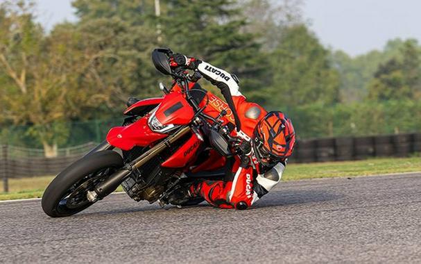 2026 Ducati Hypermotard 698 RVE