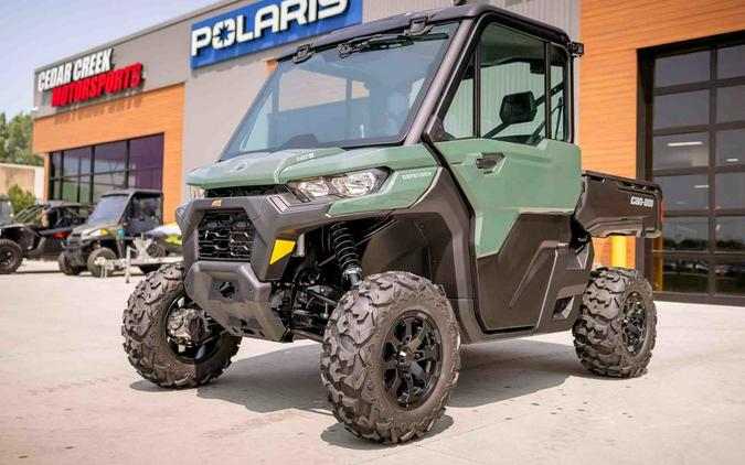 2024 Can-Am® Defender DPS CAB HD9