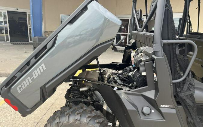 2024 Can-Am® Defender MAX XT HD10