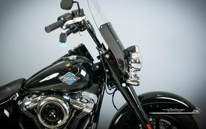 2025 Harley-Davidson Heritage Classic FLHC