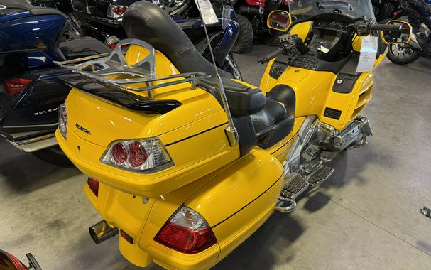 2010 Honda Gold Wing® Audio / Comfort