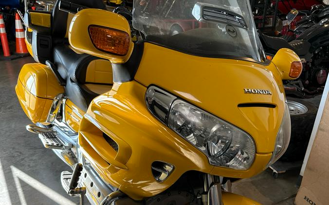 2010 Honda Gold Wing® Audio / Comfort