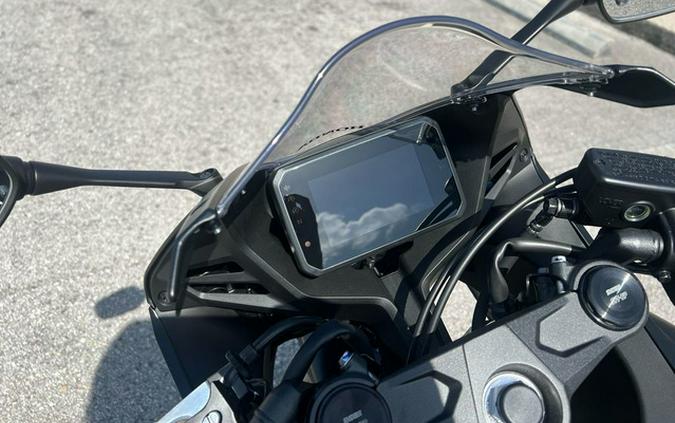 2026 Honda CBR650R E-Clutch