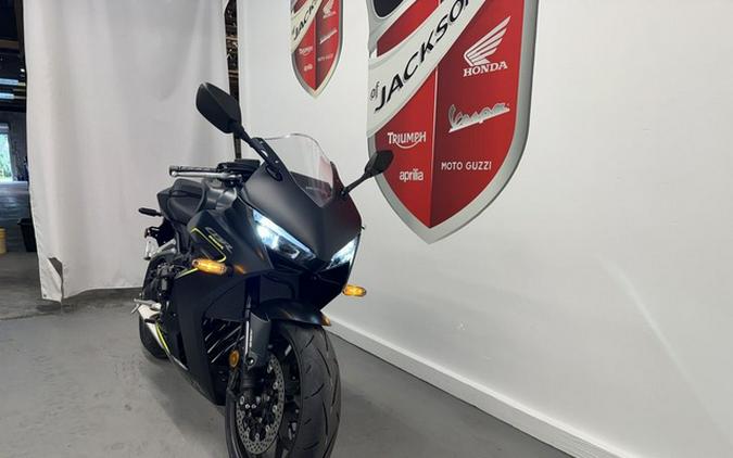 2026 Honda CBR650R E-Clutch