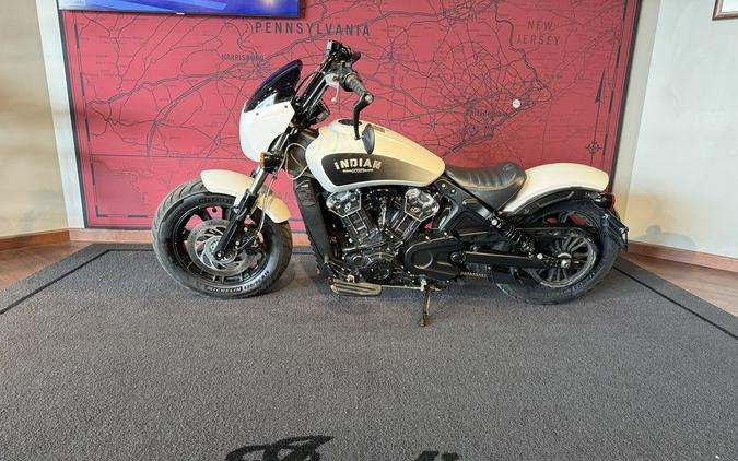 2019 Indian Motorcycle® Scout® Bobber ABS White Smoke