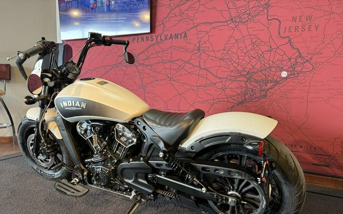 2019 Indian Motorcycle® Scout® Bobber ABS White Smoke