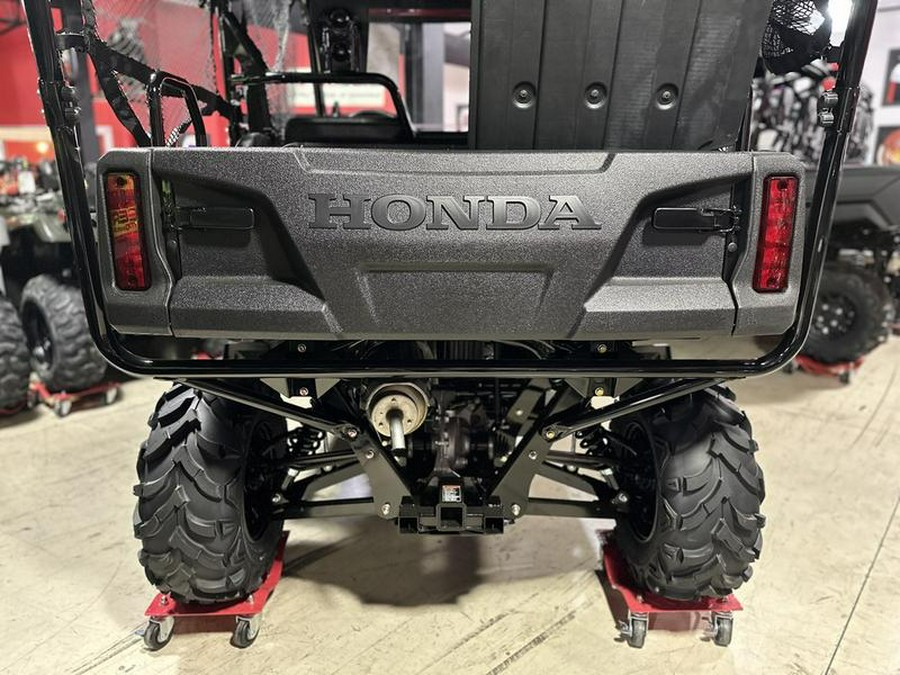 2025 Honda® Pioneer 700-4