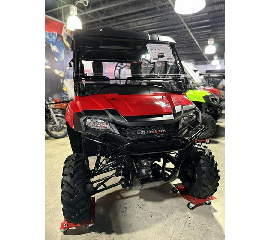 2025 Honda® Pioneer 700-4