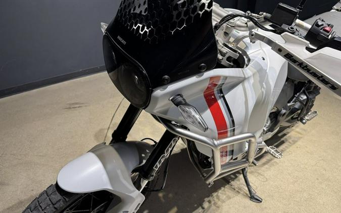 2023 Ducati DesertX Star White Silk