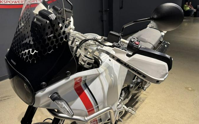 2023 Ducati DesertX Star White Silk