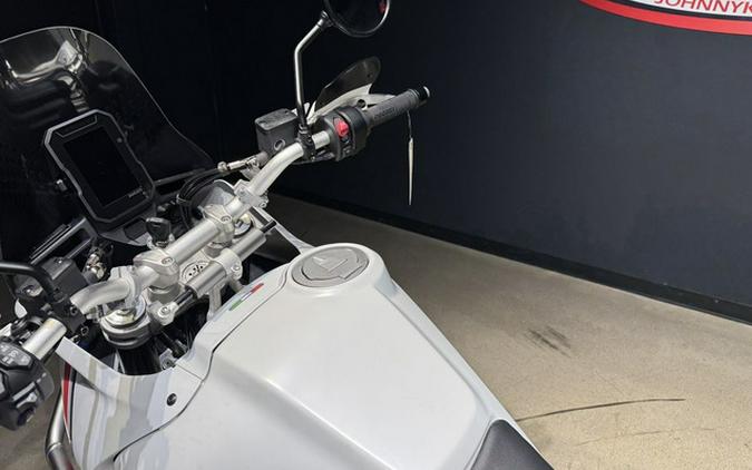 2023 Ducati DesertX Star White Silk