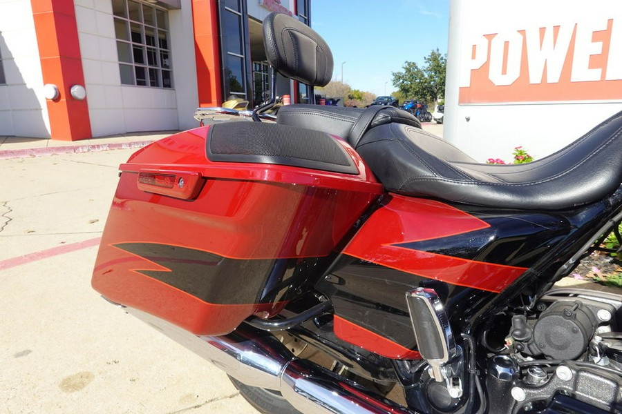 2017 Harley-Davidson Street Glide® CVO™ Street Glide®