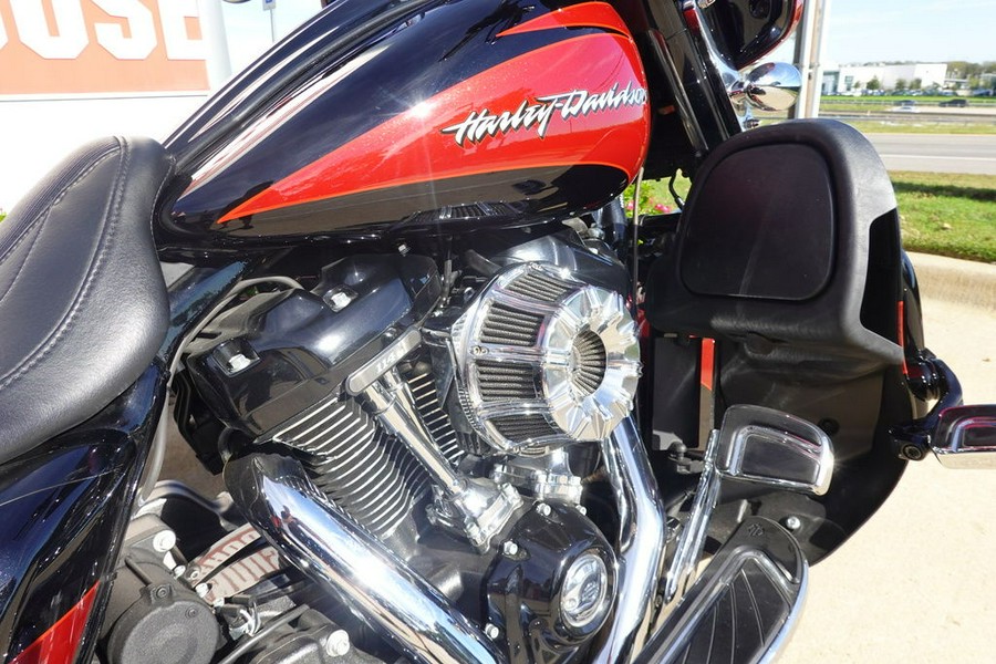 2017 Harley-Davidson Street Glide® CVO™ Street Glide®