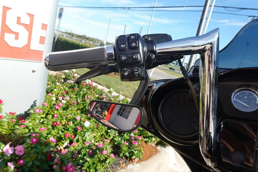 2017 Harley-Davidson Street Glide® CVO™ Street Glide®