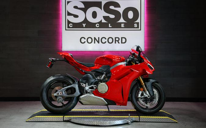 2026 Ducati Panigale V4 S