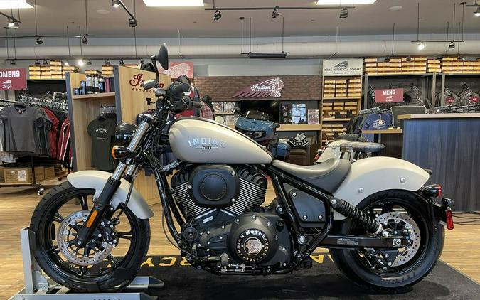 2023 Indian Motorcycle® Chief® ABS Silver Quartz Smoke