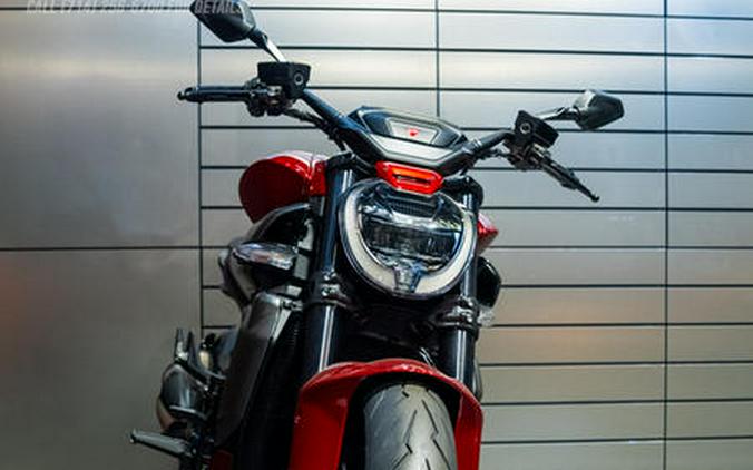 2026 Ducati XDiavel V4 Burning Red