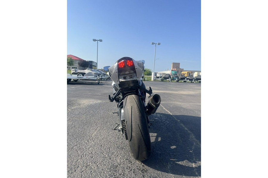 2020 Suzuki GSX-R750M0