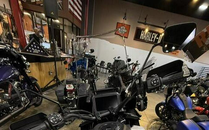 2026 Harley-Davidson® Pan America 1250 Limited White Onyx Pearl