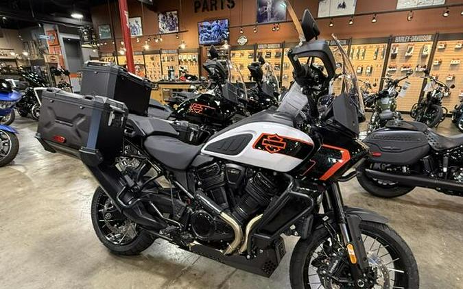 2026 Harley-Davidson® Pan America 1250 Limited White Onyx Pearl
