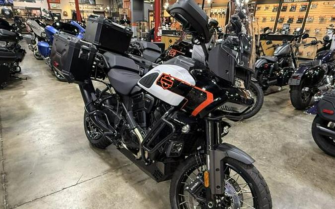 2026 Harley-Davidson® Pan America 1250 Limited White Onyx Pearl