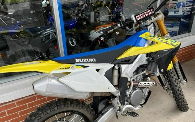 2022 Suzuki RM-Z250 Review [The Playful Motocross Racebike]