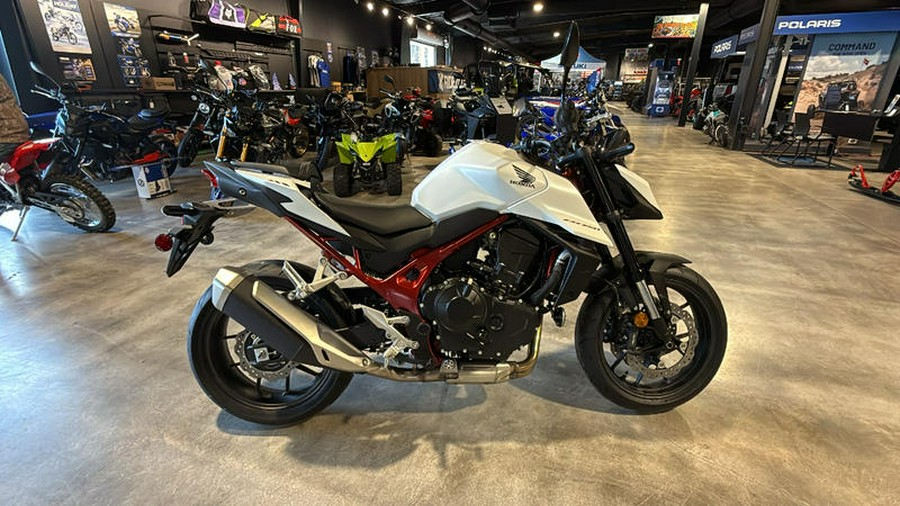 2025 Honda® CB750 Hornet