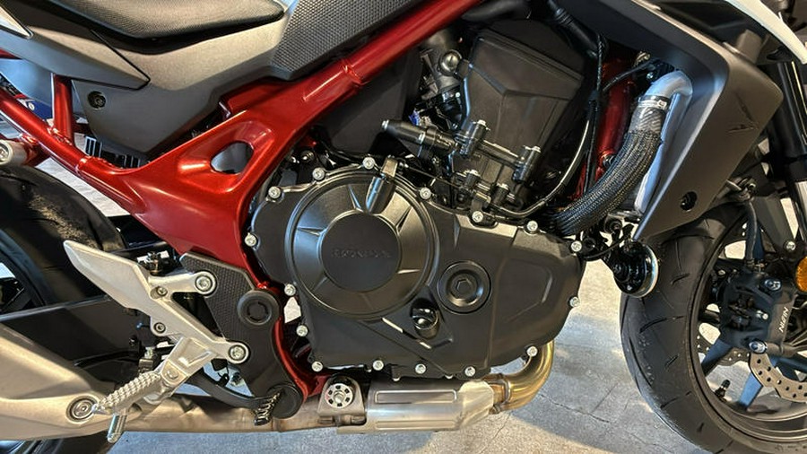 2025 Honda® CB750 Hornet