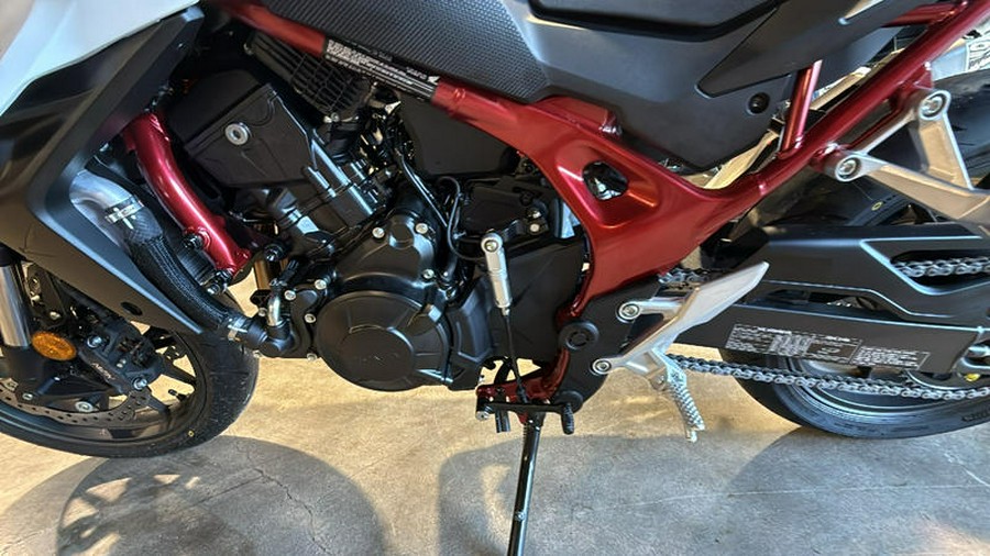 2025 Honda® CB750 Hornet