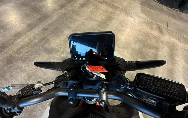 2025 Honda® CB750 Hornet