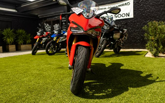 2017 Ducati SUPERSPORT S