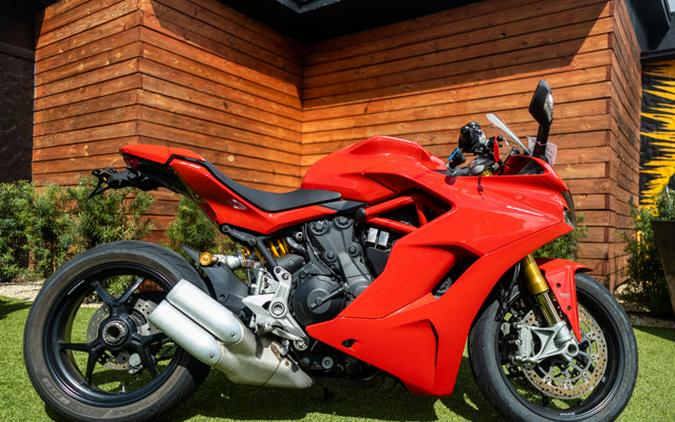 2017 Ducati SUPERSPORT S