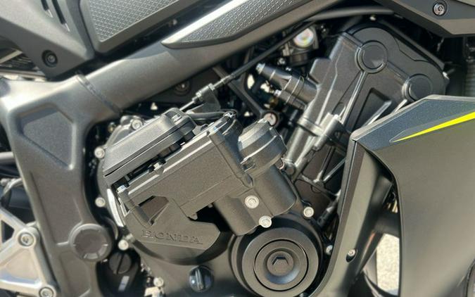2026 Honda CBR650R E-Clutch