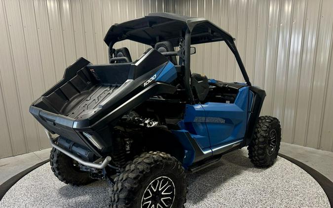 2025 Yamaha Wolverine RMAX2 1000 Limited