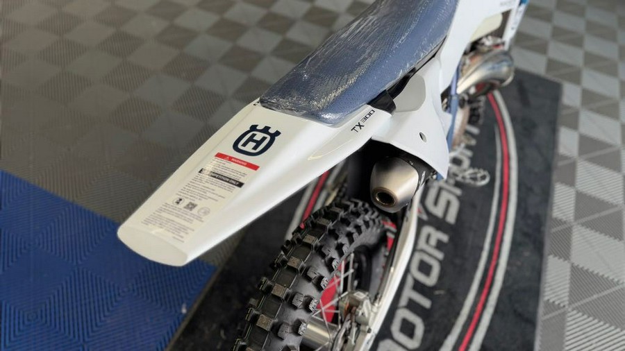 2025 TX 300 - Husqvarna Motorcycles