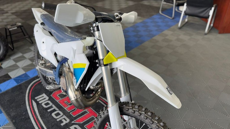 2025 TX 300 - Husqvarna Motorcycles