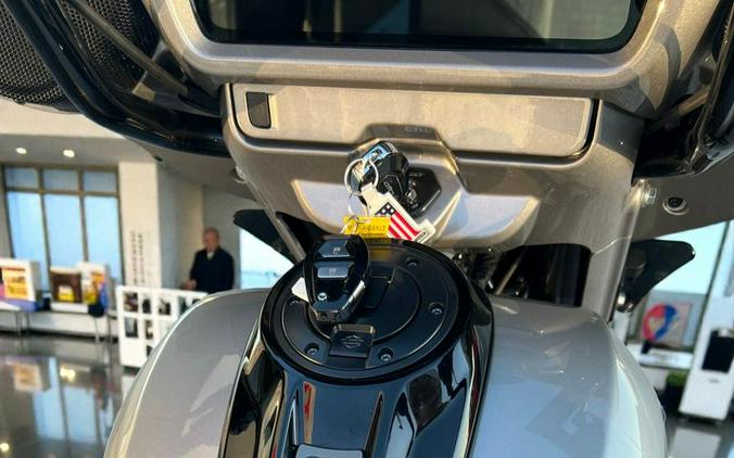 2023 Harley-Davidson Street Glide CVO