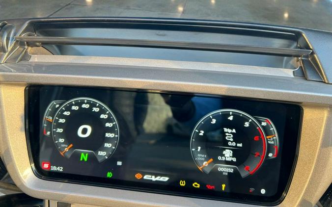 2023 Harley-Davidson Street Glide CVO