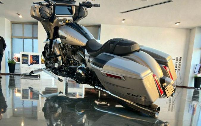 2023 Harley-Davidson Street Glide CVO