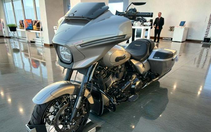 2023 Harley-Davidson Street Glide CVO