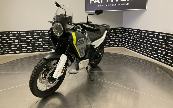 2025 HUSQVARNA NORDEN 901 - 040244Q