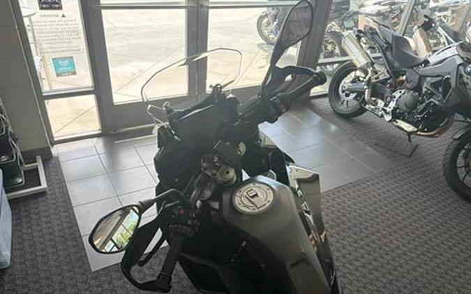 2026 BMW F 900 XR